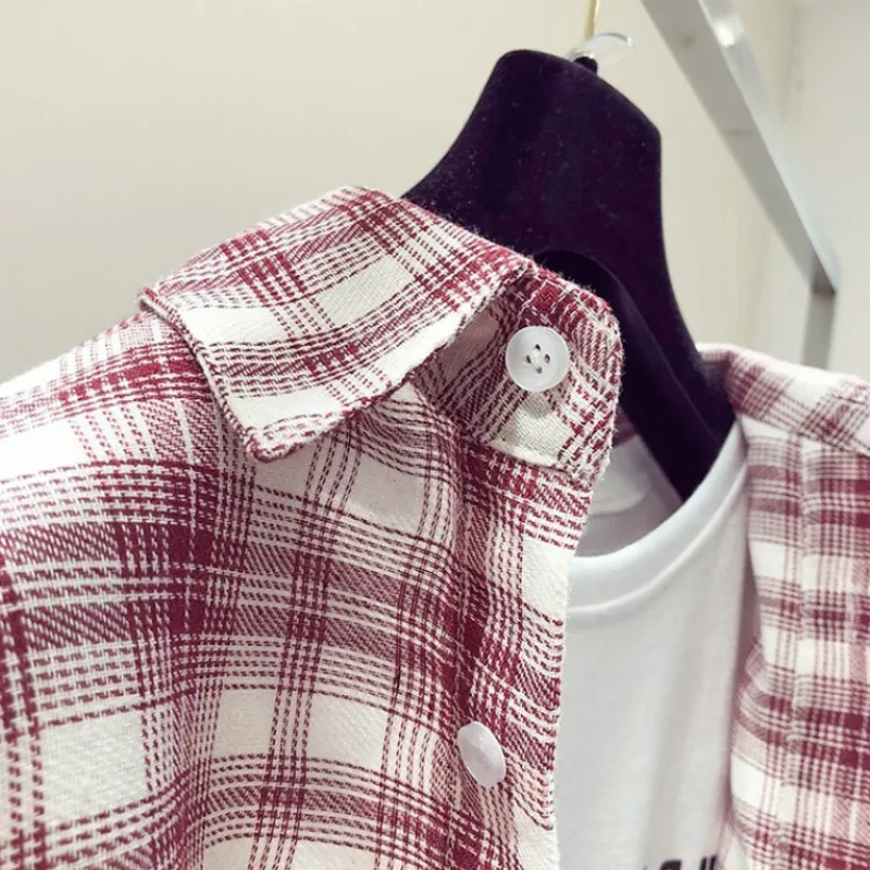 Blouses Women Elegant Loose All-match Single Breastes Long-sleeve Blouse Plaid Shirt Korean Fashion Clothing Turn-down Collar
Blouses Women Elegant Loose All-match Single Breastes Long-sleeve Blouse Plaid Shirt Korean Fashion Clothing Turn-down Collar