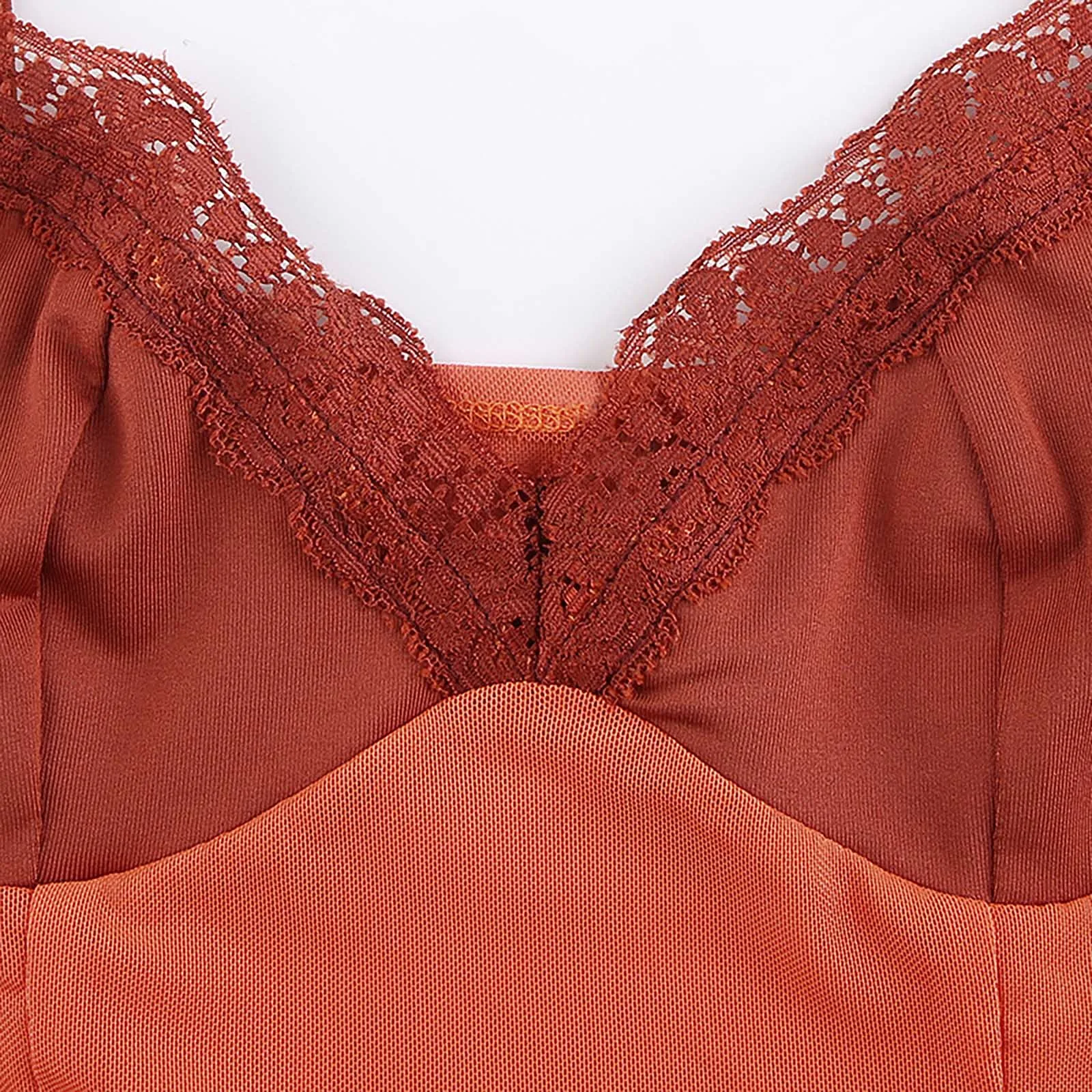 2021 Crop Top Women Sleeveless Tank Tops Elegant Casual Vintage Lace Slim Tops Vest Sexy Backless Camis 2021 Vest Female Top
2021 Crop Top Women Sleeveless Tank Tops Elegant Casual Vintage Lace Slim Tops Vest Sexy Backless Camis 2021 Vest Female Top