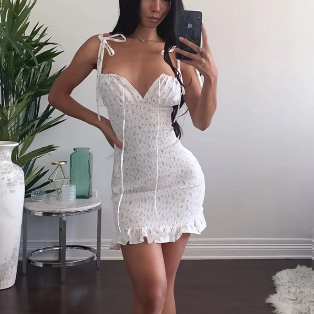 Mini White Dress Sweet Floral Elastic Bodycon Dresses Sling Bandage Ruffles Vintage Casual Sexy Woman Dress Streetwear
Mini White Dress Sweet Floral Elastic Bodycon Dresses Sling Bandage Ruffles Vintage Casual Sexy Woman Dress Streetwear