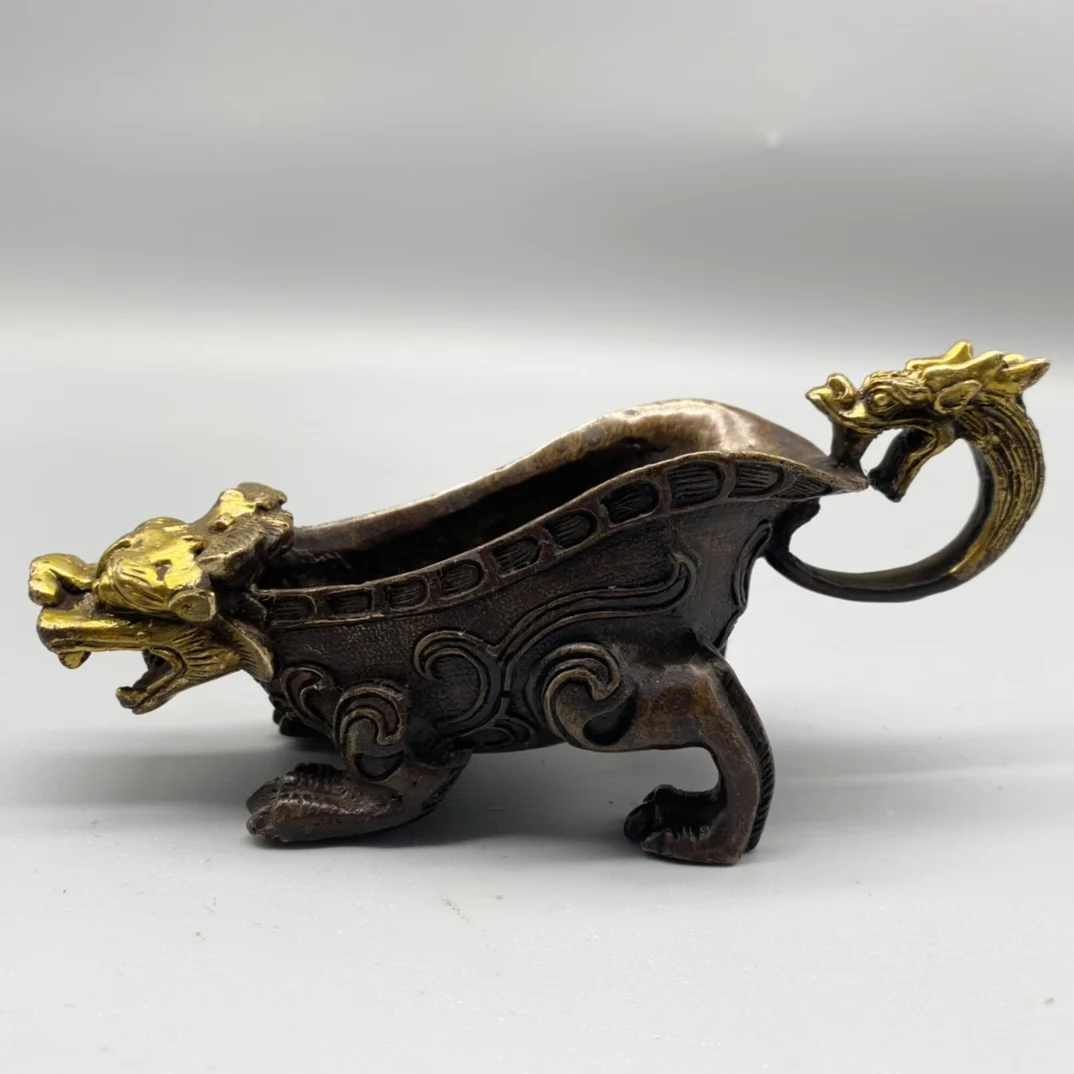 

MOEHOMES china Antique Copper bronze Gilding dragon statue Auspicious beast Statue Ming Dynasty Bowl cups tea wine ancient cup