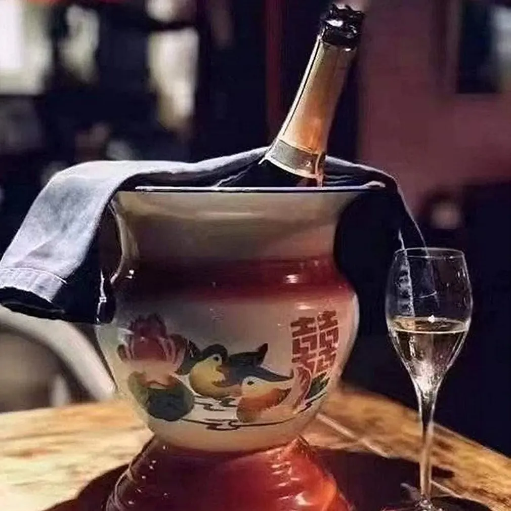 1960s Chinese Traditional High Footed Fruit Basket Chinese Vase Antique Kitchen Tool Champagne Ice Bucket Wedding Decorations
1960s Chinese Traditional High Footed Fruit Basket Chinese Vase Antique Kitchen Tool Champagne Ice Bucket Wedding Decorations