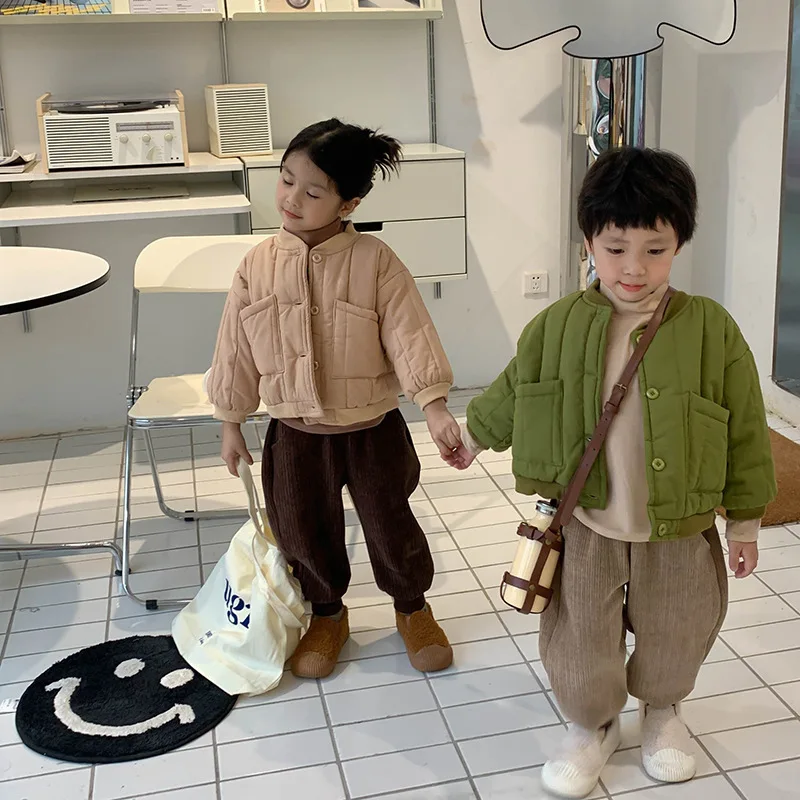 2021 New Fashion Children Clothing Winter Baby Warm Coat Solid Boys Casual Jacket Cotton Thicken Girls Coat Soft Toddler Outwear
2021 New Fashion Children Clothing Winter Baby Warm Coat Solid Boys Casual Jacket Cotton Thicken Girls Coat Soft Toddler Outwear