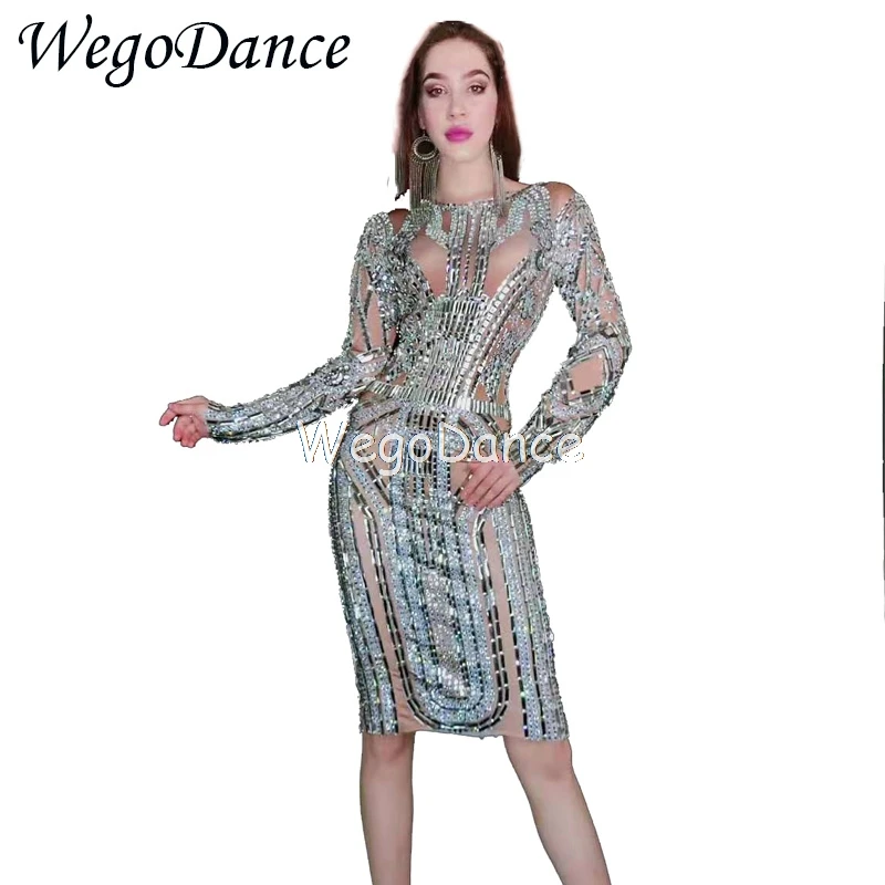 New Sparkly Glass Crystals Dress Birthday Prom Celebrate Dresses Bar Evening Women Dancer Rhinestones Costume
New Sparkly Glass Crystals Dress Birthday Prom Celebrate Dresses Bar Evening Women Dancer Rhinestones Costume
