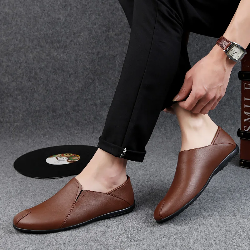 Кроссовки мужские дышащие, повседневная спортивная обувь, плоская подошва, черные, для отдыха, весна 
Кроссовки мужские дышащие, повседневная спортивная обувь, плоская подошва, черные, для отдыха, весна