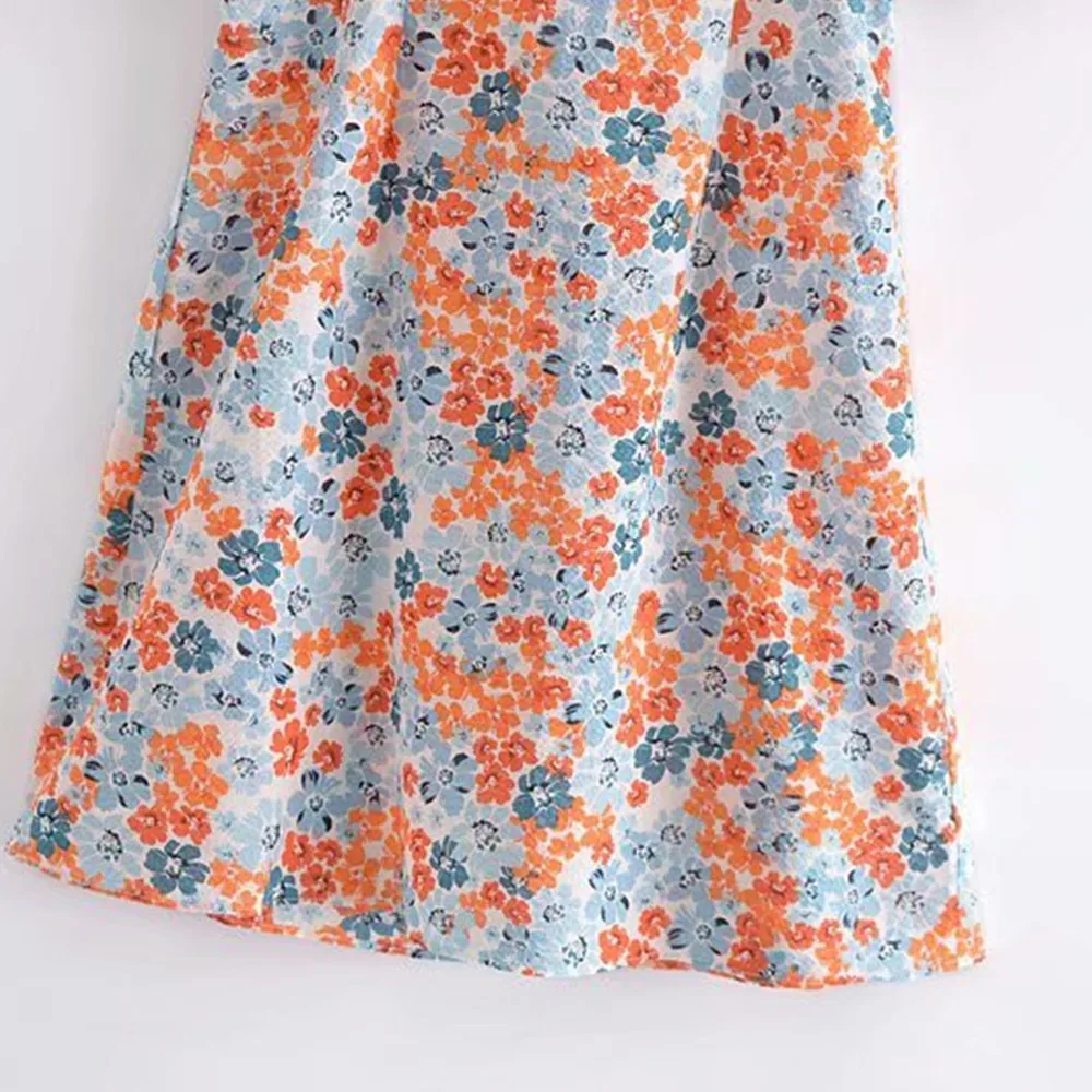 European and American 2021 summer new square collar floral back hollow ruffle sexy dress dresses women
European and American 2021 summer new square collar floral back hollow ruffle sexy dress dresses women