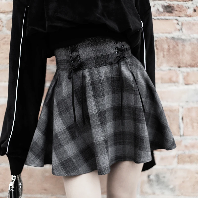 New Gothic Spring Autumn Gray Plaid Skirts Shorts Women's Pleated Skirt Short Punk Girl's Skirt Short A-line Mini Skirt Mujers
New Gothic Spring Autumn Gray Plaid Skirts Shorts Women's Pleated Skirt Short Punk Girl's Skirt Short A-line Mini Skirt Mujers