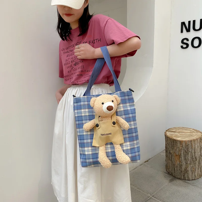 Cute bear soft cute girl small square bag student Korean Harajuku personality contrast color shoulder bag Messenger bag tote bag
Cute bear soft cute girl small square bag student Korean Harajuku personality contrast color shoulder bag Messenger bag tote bag