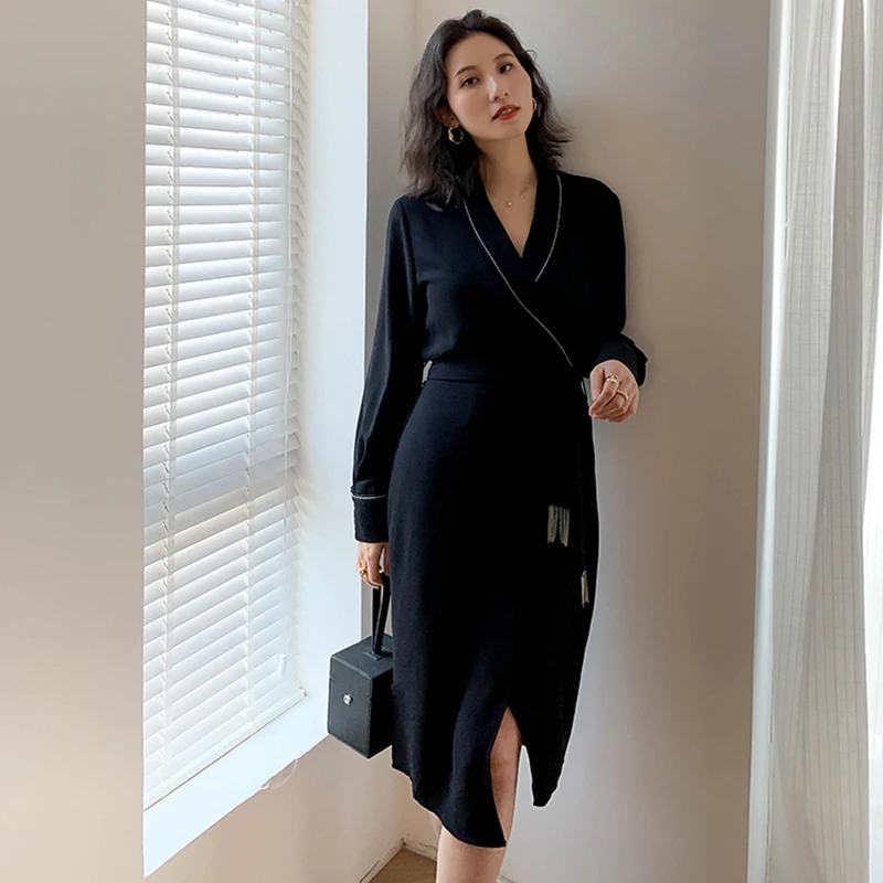 Shiny Vintage Black Chiffon Sashes Wrap Dress Ladies Long Sleeve Elegant Party Dresses 2021 Spring Autumn Women Clothes Vestidos 
Shiny Vintage Black Chiffon Sashes Wrap Dress Ladies Long Sleeve Elegant Party Dresses 2021 Spring Autumn Women Clothes Vestidos