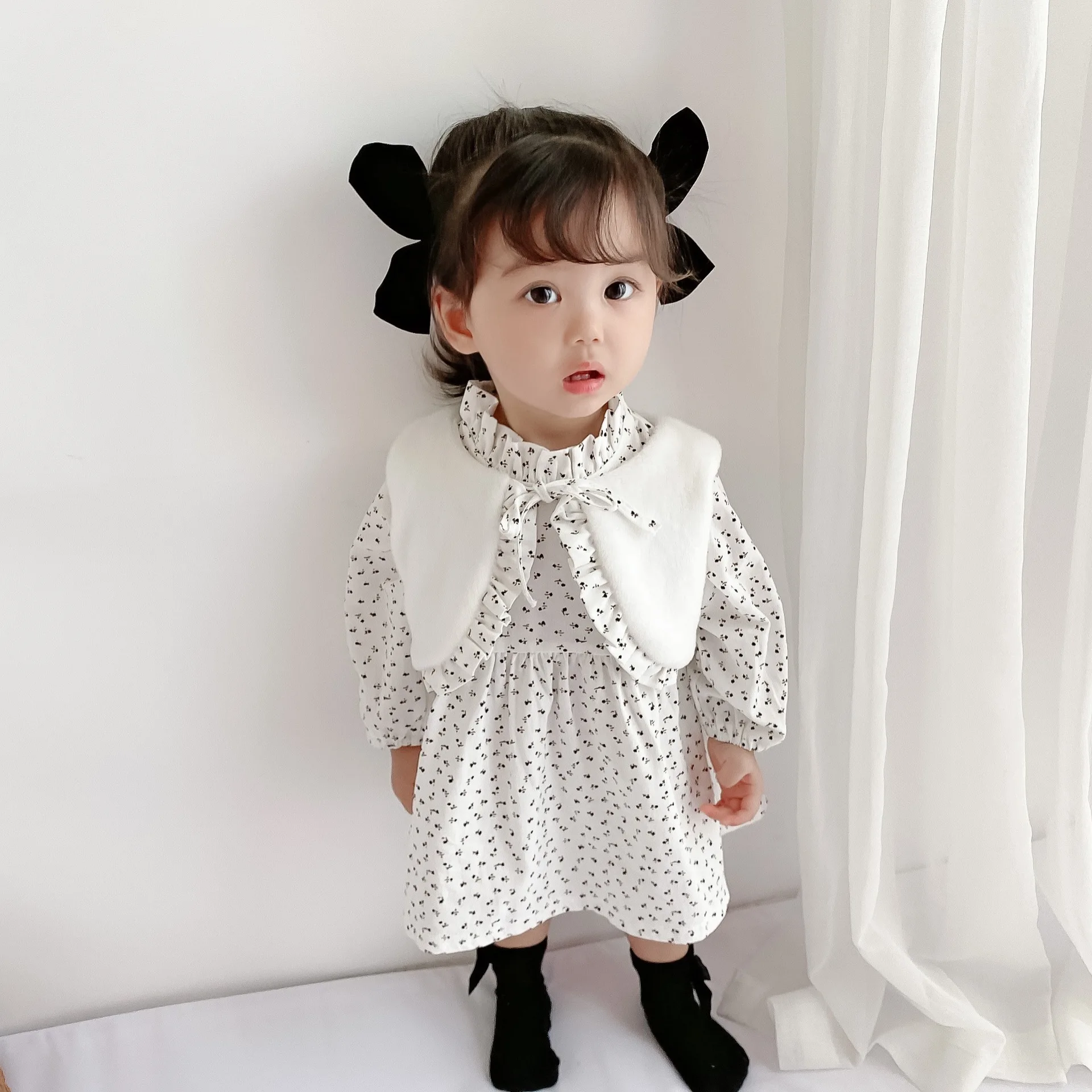 2021 New Autumn Girl Cute Floral Dress Baby Cotton Skirt Two-piece Suit Shawl + Skirt Suit
2021 New Autumn Girl Cute Floral Dress Baby Cotton Skirt Two-piece Suit Shawl + Skirt Suit