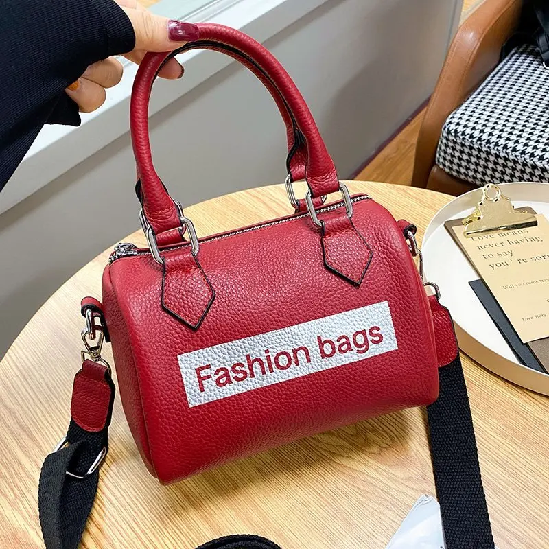 Fashion Candy Colors Shoulder Bag Large Capacity Women Designer Wide Strap Crossbody Bag Luxury Square Bag Female Handbag Purse
Fashion Candy Colors Shoulder Bag Large Capacity Women Designer Wide Strap Crossbody Bag Luxury Square Bag Female Handbag Purse