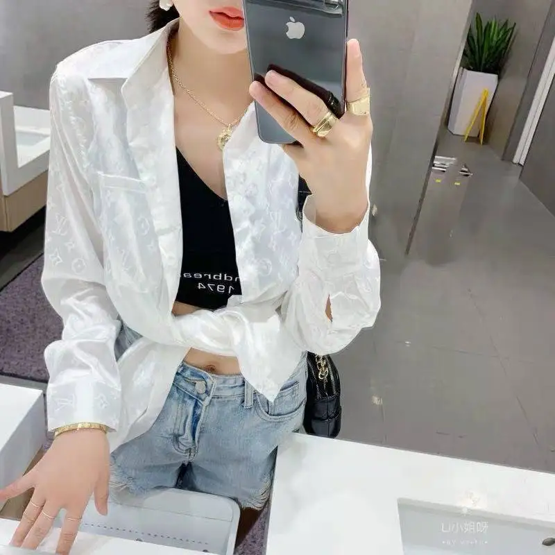 Casual Striped Long Sleeve Designer Shirt for Woman and Man 2021 Summer Autumn Luxury Female Clothing Vintage Indie Clothes 
Casual Striped Long Sleeve Designer Shirt for Woman and Man 2021 Summer Autumn Luxury Female Clothing Vintage Indie Clothes