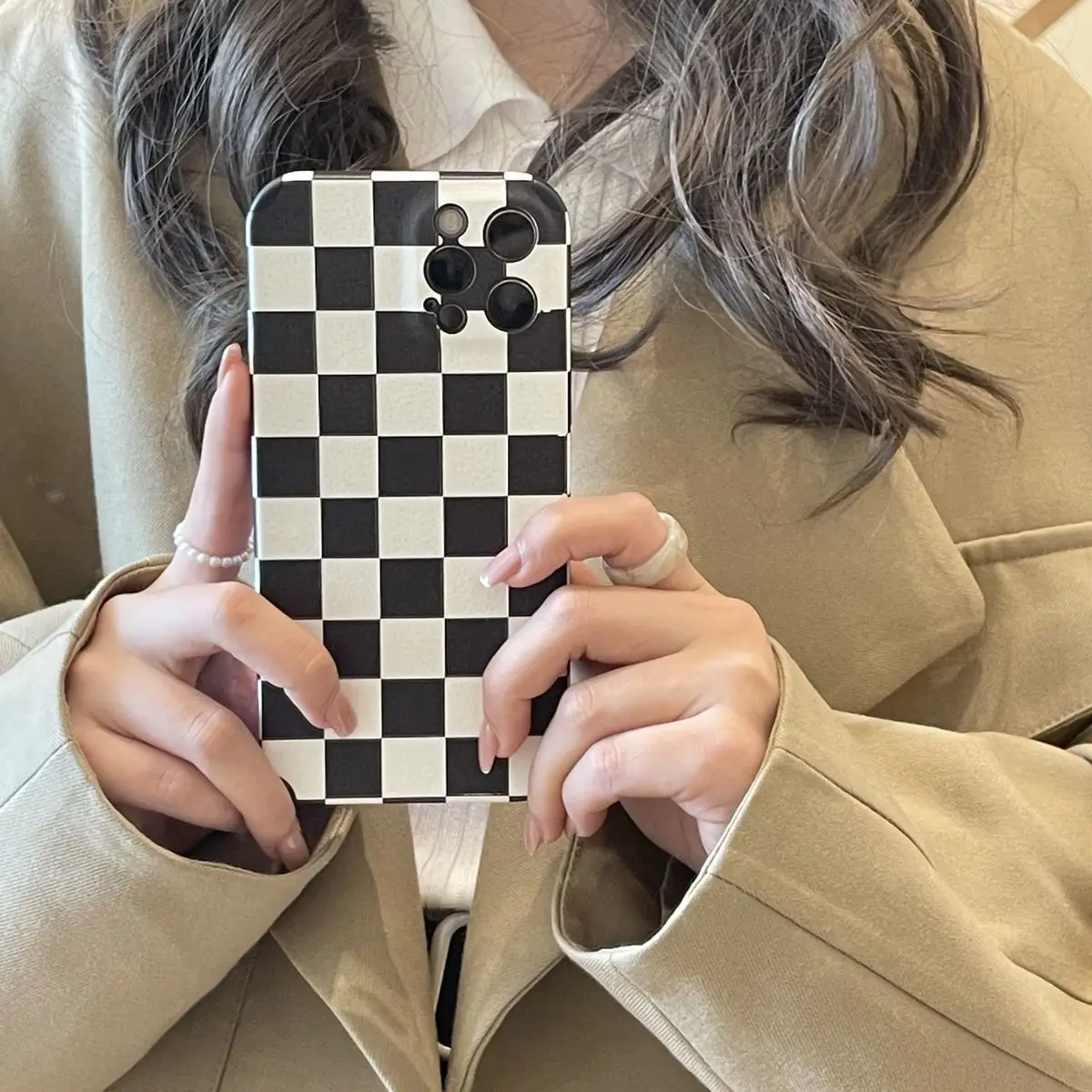 LISM Fashion Phone Case For Iphone 11 12 Pro Max 7 8 X XS Max XR SE Black And White Grid Silicone Shockproof Case Cover
LISM Fashion Phone Case For Iphone 11 12 Pro Max 7 8 X XS Max XR SE Black And White Grid Silicone Shockproof Case Cover