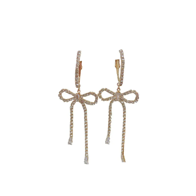 XIALUOKE Fashion Vintage Geometry C Crystal Chain Bowknot Tassel Earrings For Women Bohemian Personality Bow Jewelry Accessories
XIALUOKE Fashion Vintage Geometry C Crystal Chain Bowknot Tassel Earrings For Women Bohemian Personality Bow Jewelry Accessories