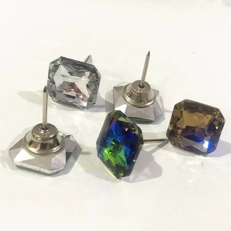 20pcs/lot Rhinestone Crystal Glass nail Buttons square 23mm Upholstery Nail Stud Sofa Bed Headboard Decor Furniture fittings
20pcs/lot Rhinestone Crystal Glass nail Buttons square 23mm Upholstery Nail Stud Sofa Bed Headboard Decor Furniture fittings
