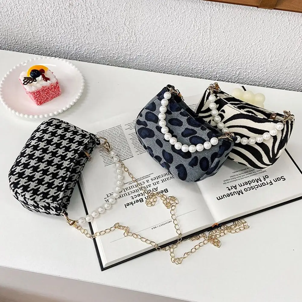 Mini Small HandBags Canvas Shoulder Bag For Women Retro Houndstooth Leopard Tote Handbag Fashion Girls Small Bags
Mini Small HandBags Canvas Shoulder Bag For Women Retro Houndstooth Leopard Tote Handbag Fashion Girls Small Bags
