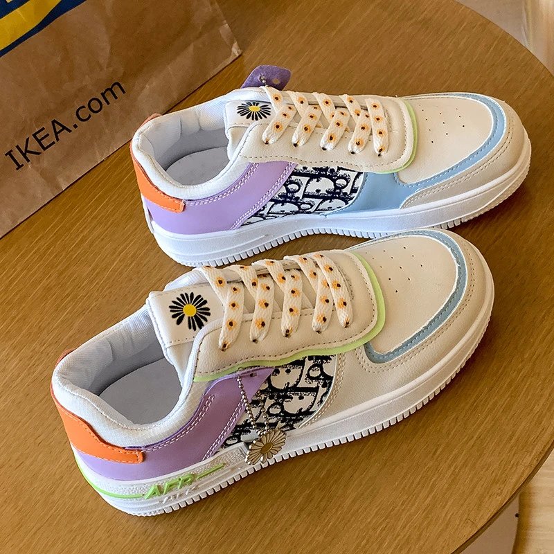 White Leather Schoolgirl Sneakers White Little Daisy Shoes Lace Up Tenis Feminino Zapatos De Mujer Platform Women Casual Shoe 
White Leather Schoolgirl Sneakers White Little Daisy Shoes Lace Up Tenis Feminino Zapatos De Mujer Platform Women Casual Shoe