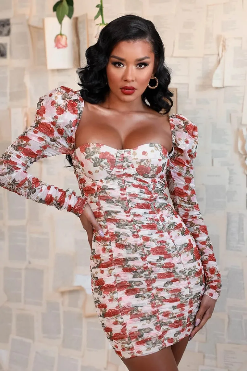 High Street Summer Red Print Sexy Square Collar Full Sleeve Mesh Mini Bandage Dress Women Elegant Night Club Dress Vestidos
High Street Summer Red Print Sexy Square Collar Full Sleeve Mesh Mini Bandage Dress Women Elegant Night Club Dress Vestidos