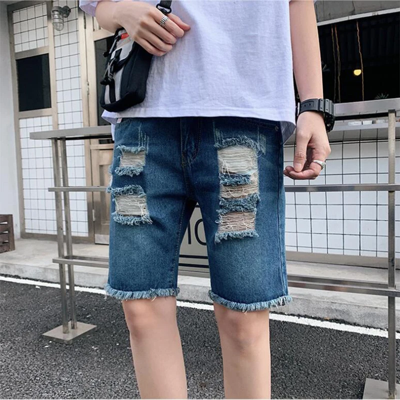 Summer Korean Style Men's Hole Trend Denim Shorts Men's Loose Pants Versatile Fashion Brand Casual Shorts
Summer Korean Style Men's Hole Trend Denim Shorts Men's Loose Pants Versatile Fashion Brand Casual Shorts
