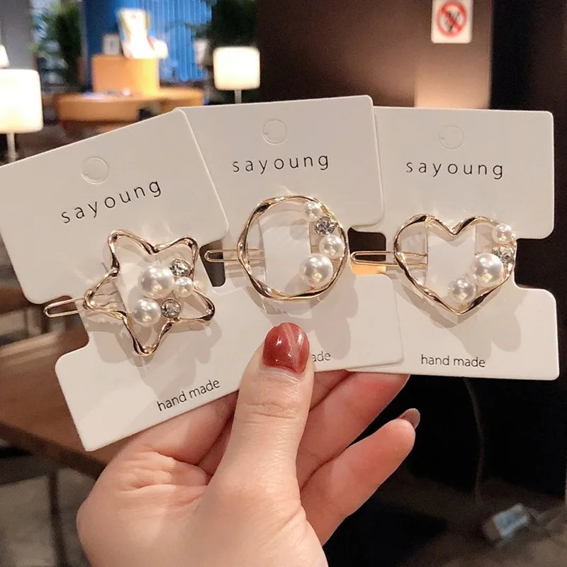 Fashion Pearls Hollow Star Love Heart Metal Hair Clips Crystal Rhinestones Star Hairpins for Women Korea Hair Accessories
Fashion Pearls Hollow Star Love Heart Metal Hair Clips Crystal Rhinestones Star Hairpins for Women Korea Hair Accessories