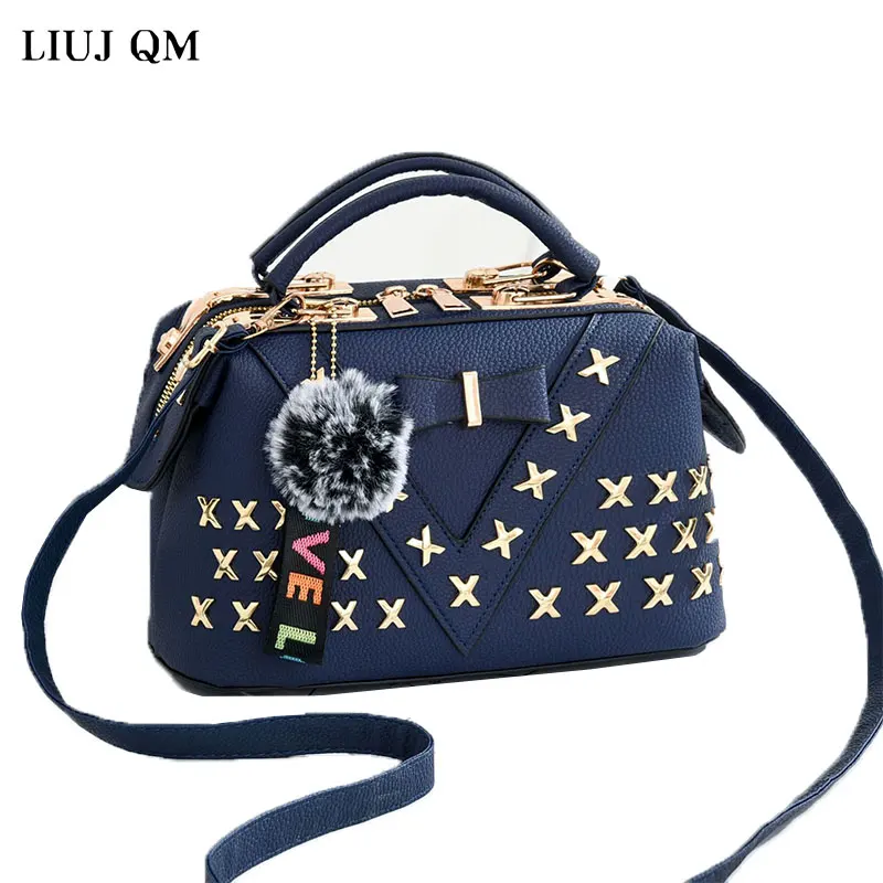 2022 New Pu Leather Shoulder Bag Soft Casual Messenger Crossbody Bags Ladies Fur Ball Hanging Solid Color Women Handbags
2022 New Pu Leather Shoulder Bag Soft Casual Messenger Crossbody Bags Ladies Fur Ball Hanging Solid Color Women Handbags