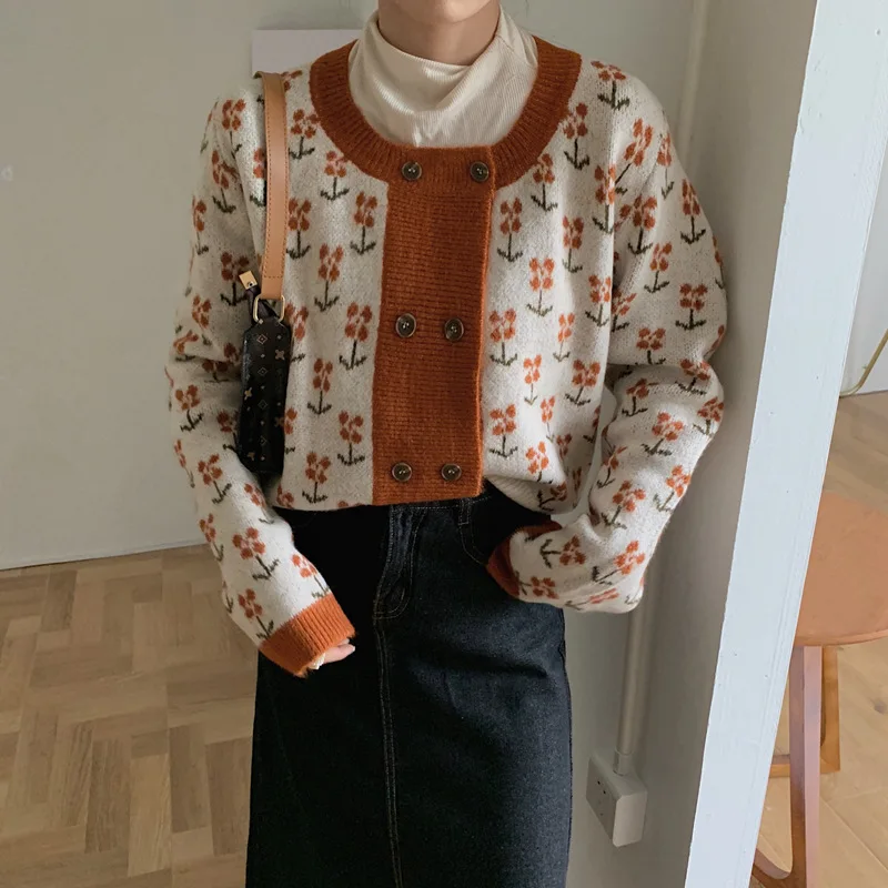 Autumn Winter Knitted Sweater Women Vintage Floral O-Neck Pullover Sweater Korean Chic Warm Long Sleeve Loose Jumper Female Tops
Autumn Winter Knitted Sweater Women Vintage Floral O-Neck Pullover Sweater Korean Chic Warm Long Sleeve Loose Jumper Female Tops