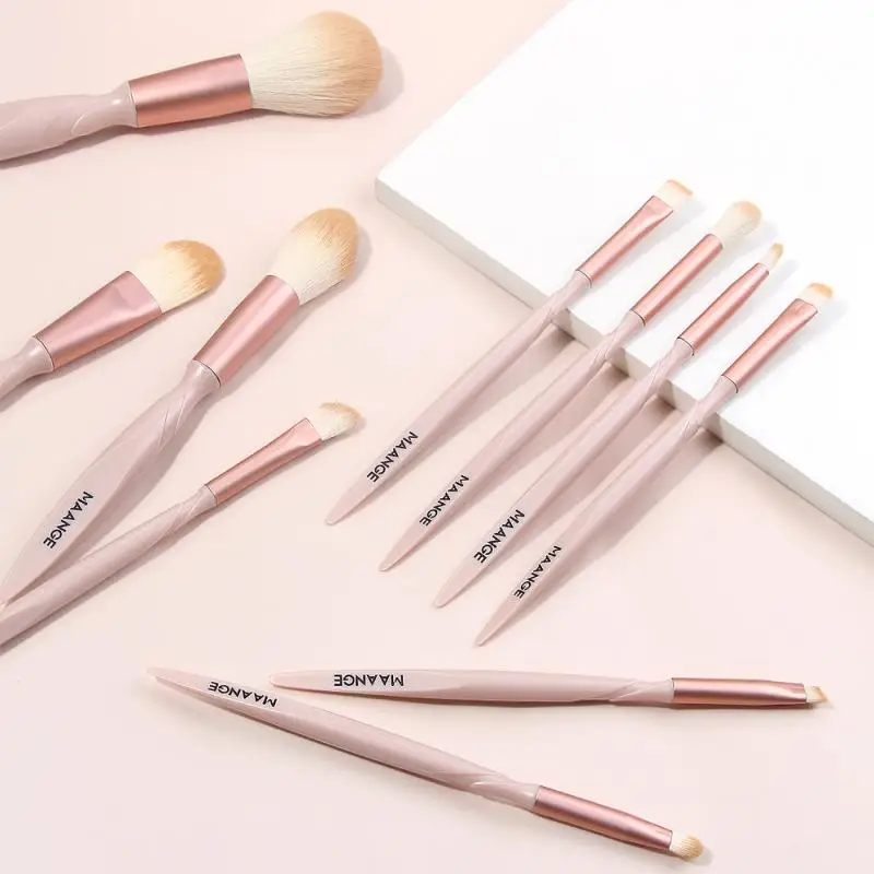 10 шт., кисти для макияжа MAANGE, инструменты для красоты, кисть для теней для век, кисть для бровей, кисть для ресниц, Наборы инструментов для мак...
10 шт., кисти для макияжа MAANGE, инструменты для красоты, кисть для теней для век, кисть для бровей, кисть для ресниц, Наборы инструментов для мак...