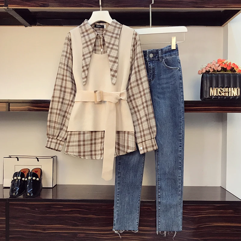Vintage Women Plaid Print Shirt Blouse And Sleeveless Knit Sweater Vest 3 Piece Sest For Elegant Autumn Denim Pants Clothing Set
Vintage Women Plaid Print Shirt Blouse And Sleeveless Knit Sweater Vest 3 Piece Sest For Elegant Autumn Denim Pants Clothing Set