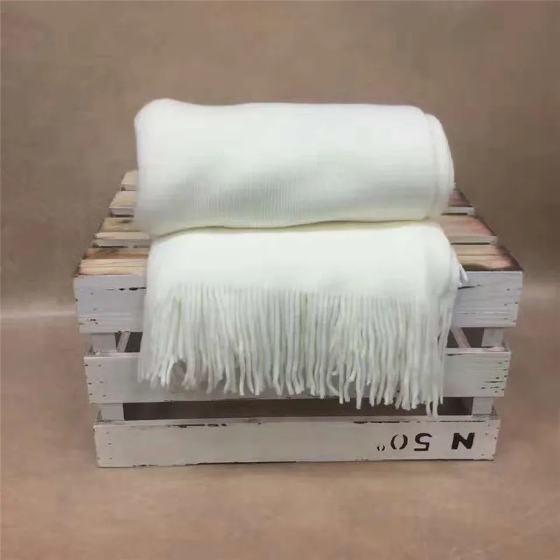 Nordic Cashmere Blanket Super Soft Winter Bed Bedding Warm Soft Quilt Cotton Crochet Sofa Cover Blanket 130cmX200cm Bed Supplies
Nordic Cashmere Blanket Super Soft Winter Bed Bedding Warm Soft Quilt Cotton Crochet Sofa Cover Blanket 130cmX200cm Bed Supplies