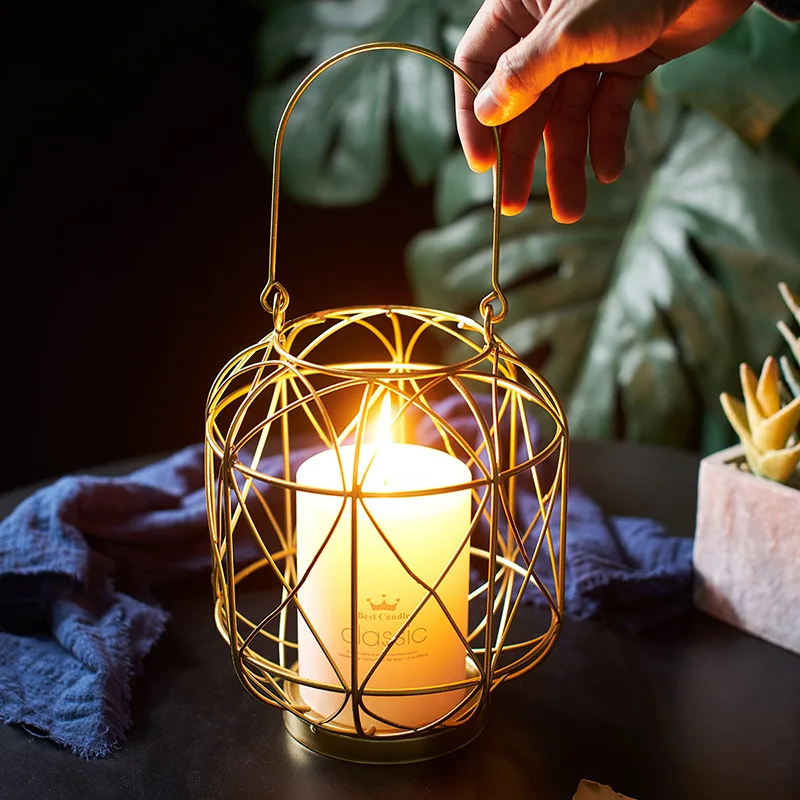 Nordic luxury wrought iron aromatherapy candle holder romantic wedding dinner props restaurant west table decorations
Nordic luxury wrought iron aromatherapy candle holder romantic wedding dinner props restaurant west table decorations