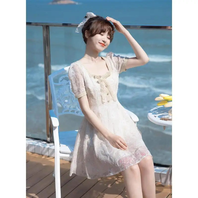 2021 new summer short waist slim fairy dress women summer high-grade light ripe wind a long skirt
2021 new summer short waist slim fairy dress women summer high-grade light ripe wind a long skirt