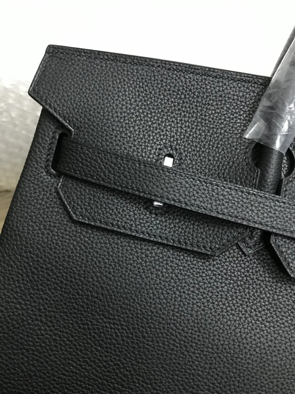 HANDMADE MENS LUXURY Handbag,40CM,BRAND PURSE,DESIGNERS BAG,Togo Leather, Wax line stitiching,Fast delivery
HANDMADE MENS LUXURY Handbag,40CM,BRAND PURSE,DESIGNERS BAG,Togo Leather, Wax line stitiching,Fast delivery