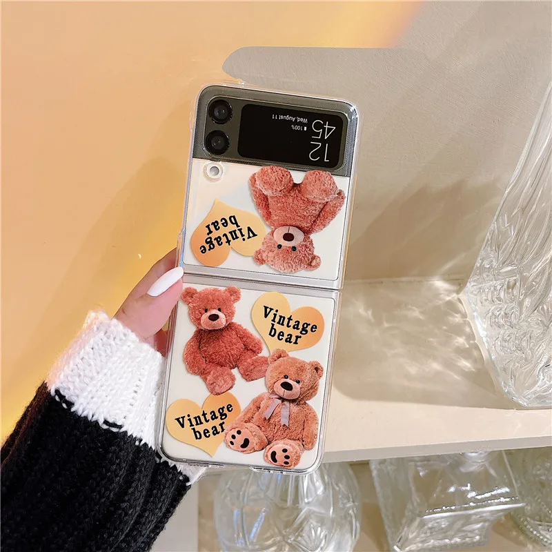 Phone Case For Samsung Galaxy Z Flip 4 3 5G Cute Cartoon Bear Clear Crystal PC Hard Cover Case For Samsung Galaxy Z Flip 1 2
Phone Case For Samsung Galaxy Z Flip 4 3 5G Cute Cartoon Bear Clear Crystal PC Hard Cover Case For Samsung Galaxy Z Flip 1 2