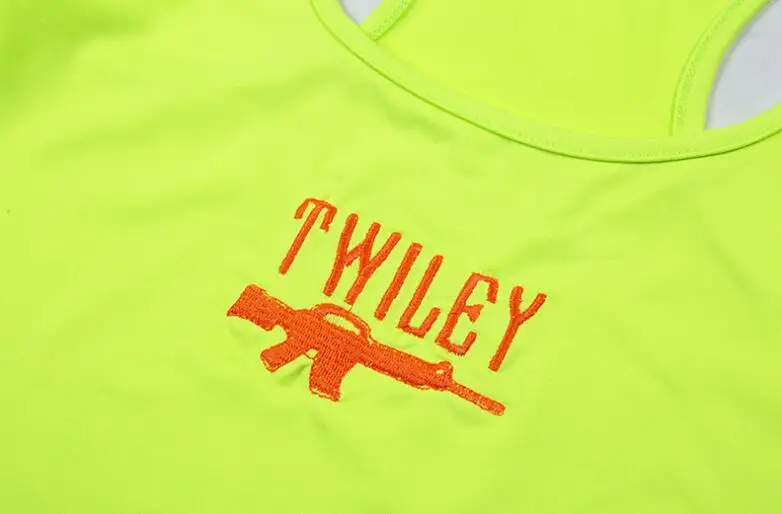 2020 summer new women's fluorescent embroidered sports shorts set
2020 summer new women's fluorescent embroidered sports shorts set