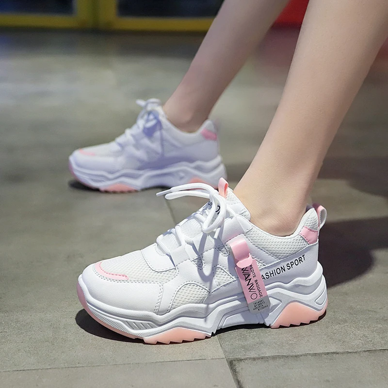 2021Spring and Summer New Women's Shoes Sports Shoes Korean Mesh Breathable Fashion Casual Shoes Girl Pink Small White Shoes Q73
2021Spring and Summer New Women's Shoes Sports Shoes Korean Mesh Breathable Fashion Casual Shoes Girl Pink Small White Shoes Q73