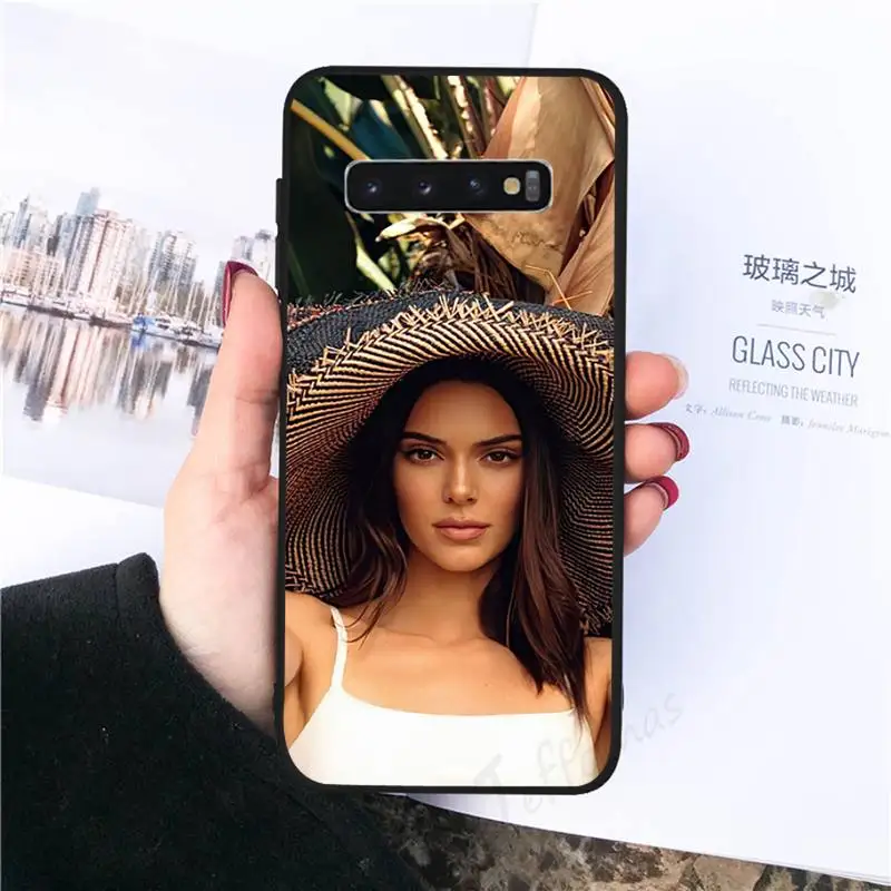 Kendall Jenner Phone Case For Samsung galaxy S 8 9 10 20 21 30 A 30 50 51 70 note 10 plus Ultra 5g 
Kendall Jenner Phone Case For Samsung galaxy S 8 9 10 20 21 30 A 30 50 51 70 note 10 plus Ultra 5g