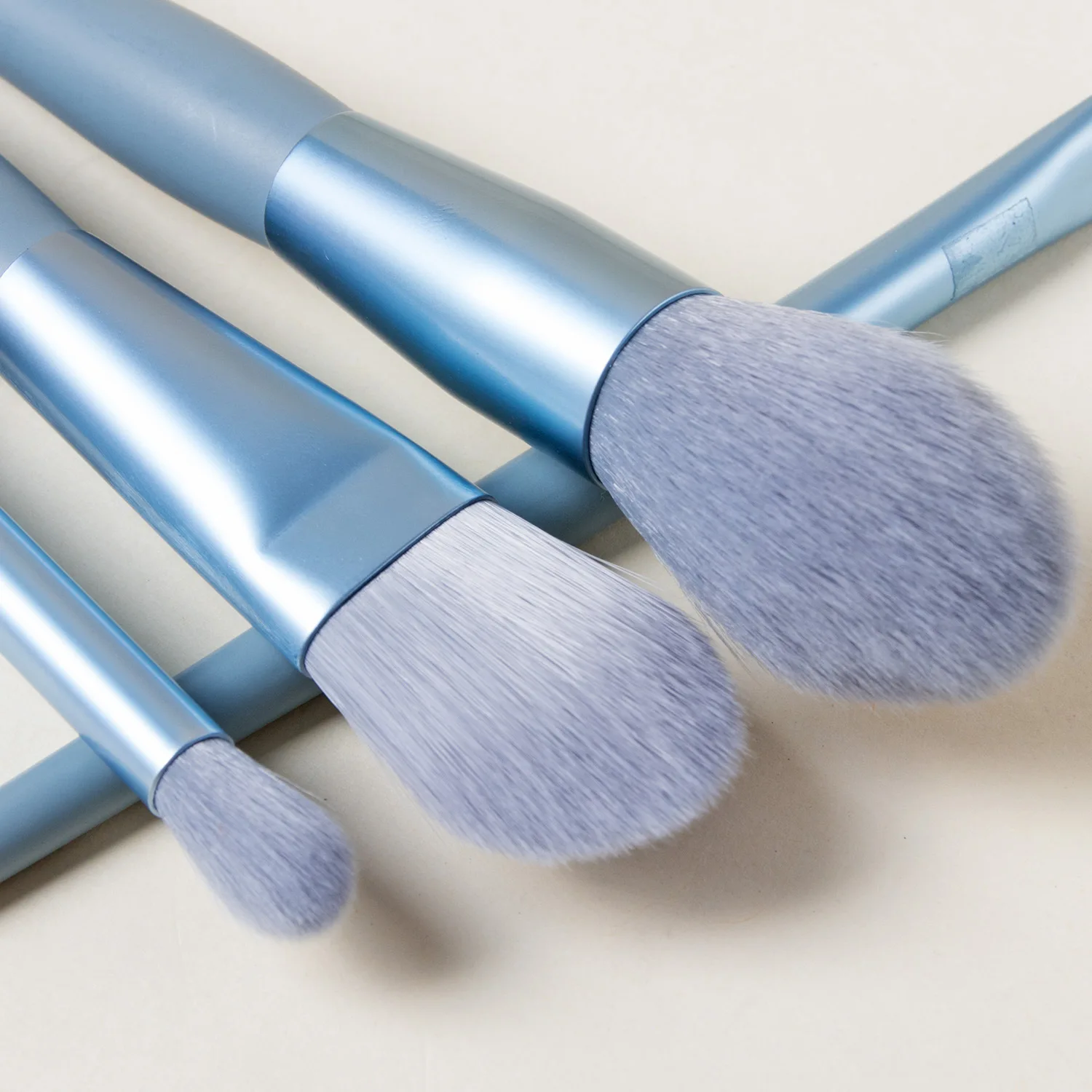 Mini 8Pcs Soft Makeup Brushes Set Travel Portable Eye Shadow Foundation Powder Eyelash Lip Concealer Blush Make Up Brush Set
Mini 8Pcs Soft Makeup Brushes Set Travel Portable Eye Shadow Foundation Powder Eyelash Lip Concealer Blush Make Up Brush Set
