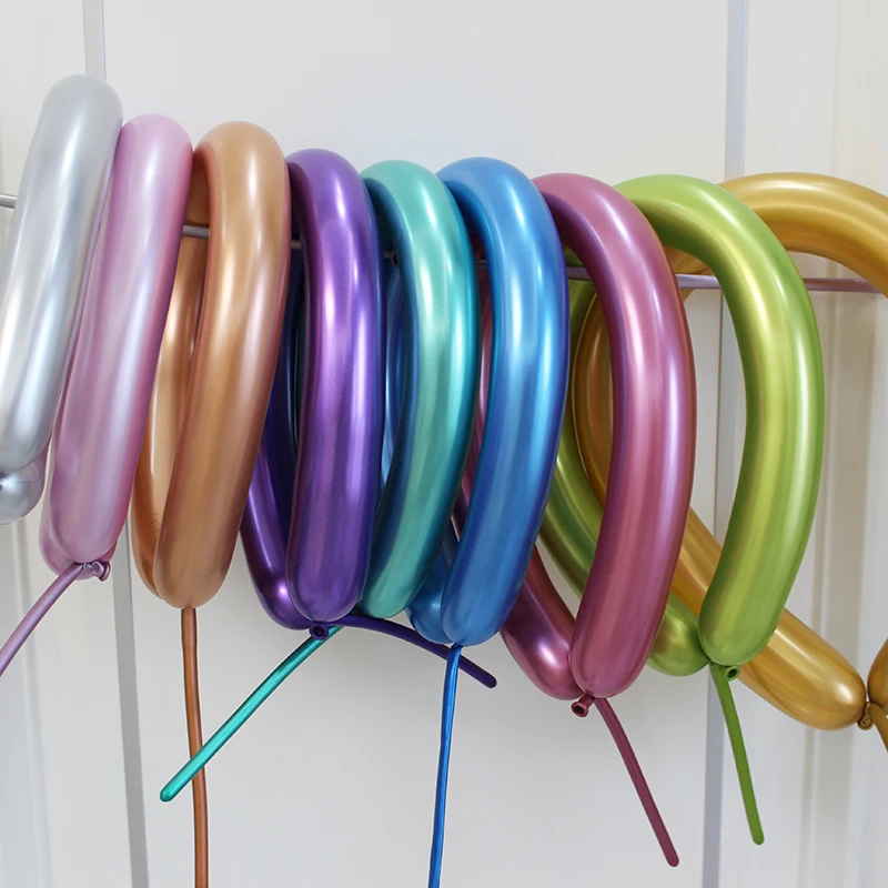100pcs Magic Long balloons metallic long strip Balloon Shiny Chrome Tying Twist latex Balloon Birthday Wedding Party decoration 
100pcs Magic Long balloons metallic long strip Balloon Shiny Chrome Tying Twist latex Balloon Birthday Wedding Party decoration