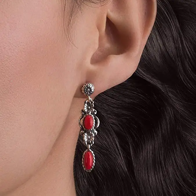 Silver-plated vintage engraving flower turquoise earrings fashion red coral lapis lazuli exaggerated earrings jewelry
Silver-plated vintage engraving flower turquoise earrings fashion red coral lapis lazuli exaggerated earrings jewelry