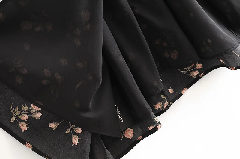 With Floral Print Halter Sleeveless Bohemian A-Line Long Dress Slip Dress For Women 2021 New Summer Holiday elegant Long dress
With Floral Print Halter Sleeveless Bohemian A-Line Long Dress Slip Dress For Women 2021 New Summer Holiday elegant Long dress