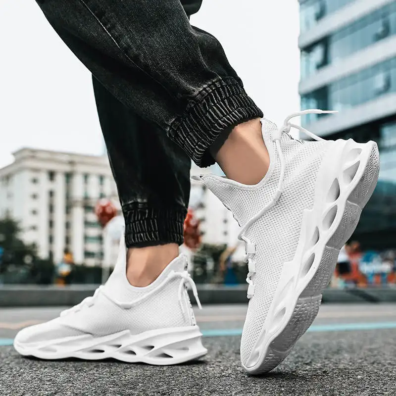 Men Sport Shoes Large Brand Men Running Shoes Zaptillas Sports For Man Red Sneakers Rubber Hard-Wearing Tennis Outdoor 204D 
Men Sport Shoes Large Brand Men Running Shoes Zaptillas Sports For Man Red Sneakers Rubber Hard-Wearing Tennis Outdoor 204D