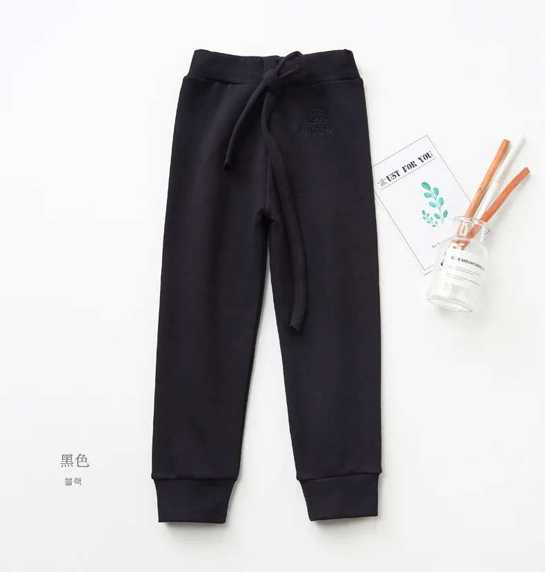 Spring and Autumn New Children's Casual Leggings Comfortable Cotton Embroidered Thick Autumn Girls' Pants 7096 54
Spring and Autumn New Children's Casual Leggings Comfortable Cotton Embroidered Thick Autumn Girls' Pants 7096 54