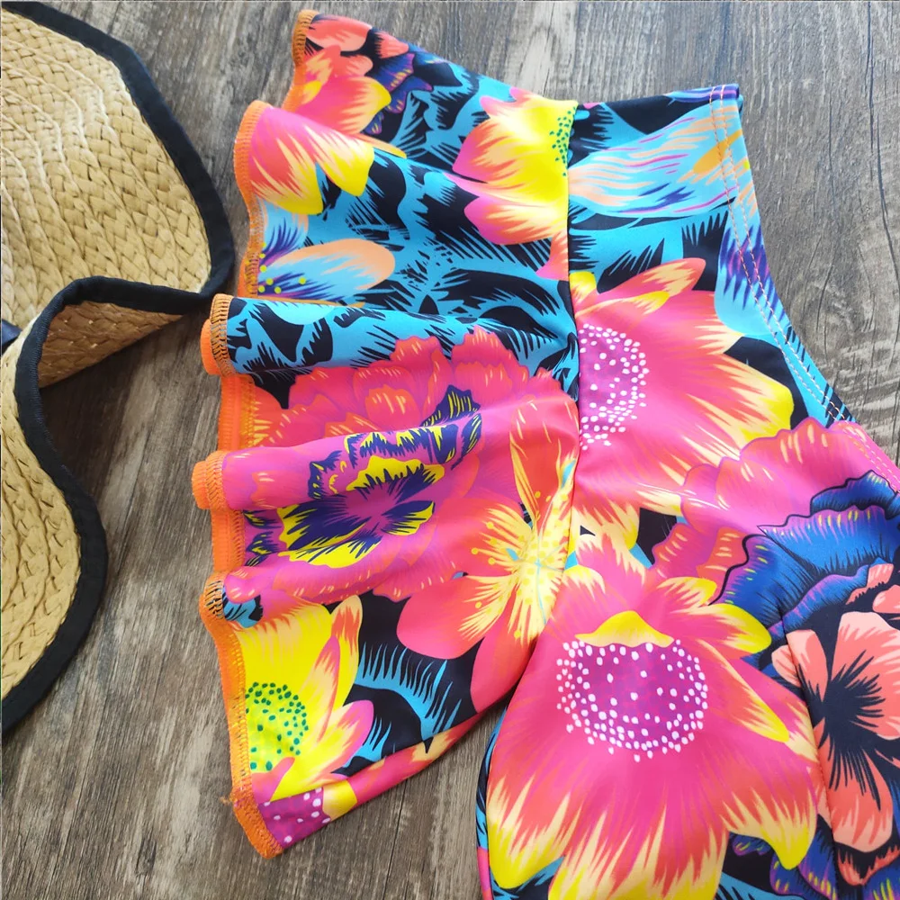 2021 Sexy Brazilian Bikini Set Female Ruffle Swimwear Women Print Floral Push Up Swimsuit Bathing Suit Biquini 2 peice set
2021 Sexy Brazilian Bikini Set Female Ruffle Swimwear Women Print Floral Push Up Swimsuit Bathing Suit Biquini 2 peice set