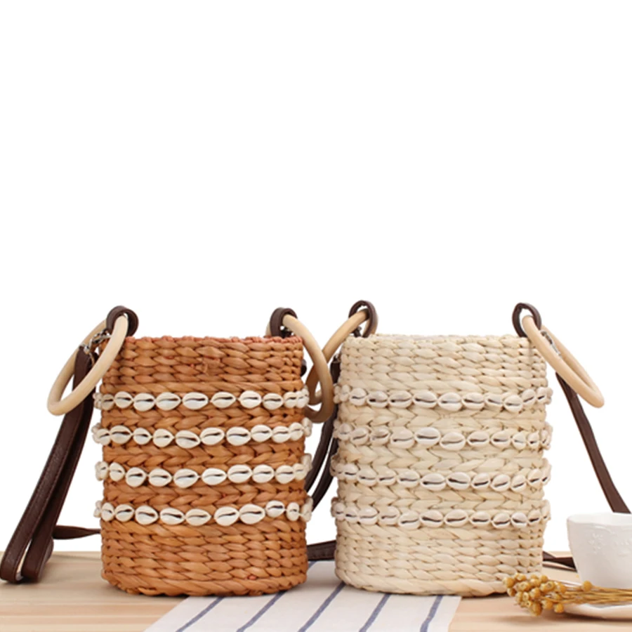 Summer Straw Tote Bag Handmade Women Shoulder Bag Woven Female Bucket Handbag 2021 Natural Shell Beach Bag Hollow Crossbody Bag
Summer Straw Tote Bag Handmade Women Shoulder Bag Woven Female Bucket Handbag 2021 Natural Shell Beach Bag Hollow Crossbody Bag