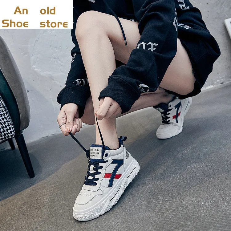 2021 hot style all-match autumn and winter platform high-top platform shoes white shoes women's shoes
2021 hot style all-match autumn and winter platform high-top platform shoes white shoes women's shoes