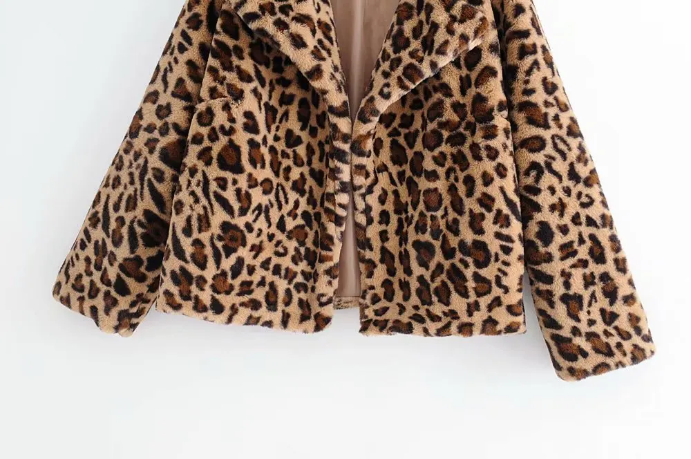 Winter Clothing Fashion Slim Leopard Jacket Coats Casual Loose Lapel Long Sleeve Jacket Famale Outerwear Chic Tops 2020
Winter Clothing Fashion Slim Leopard Jacket Coats Casual Loose Lapel Long Sleeve Jacket Famale Outerwear Chic Tops 2020