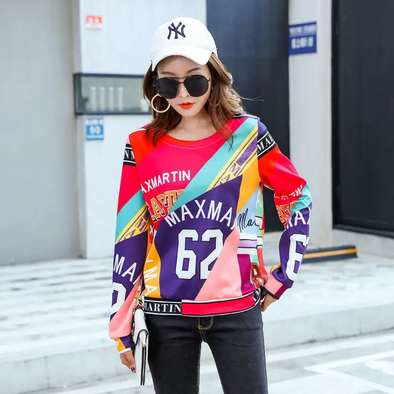 2021 Spring and Autumn New Style Contrast Letter Irregular Printing Tops Tide Round Neck Casual Loose Sweater Women
2021 Spring and Autumn New Style Contrast Letter Irregular Printing Tops Tide Round Neck Casual Loose Sweater Women
