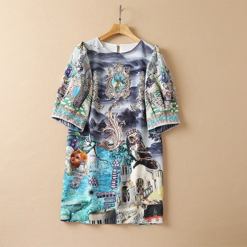 European and American women's wear new autumn 2022 5 minutes of sleeve Nail bead Vintage castle print Fashion dress
European and American women's wear new autumn 2022 5 minutes of sleeve Nail bead Vintage castle print Fashion dress