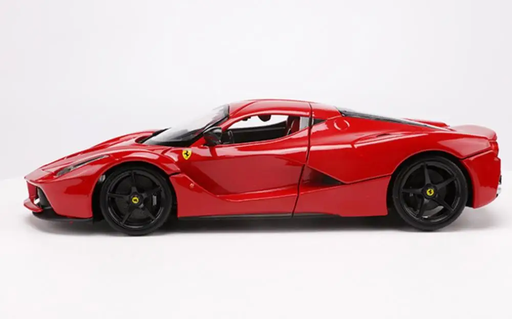 (JZ) Bburago 1/18 1:18 Ferrari LaFerrari, спортивный гоночный автомобиль, модель с литым дисплеем, игрушка на день рождения для детей, мальчиков и девочек
(JZ) Bburago 1/18 1:18 Ferrari LaFerrari, спортивный гоночный автомобиль, модель с литым дисплеем, игрушка на день рождения для детей, мальчиков и девочек