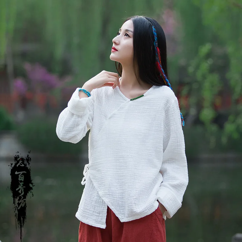Ladies linen retro shirt and blouse V-neck long-sleeved shirt 2021 summer new style cotton and linen Chinese style shirt
Ladies linen retro shirt and blouse V-neck long-sleeved shirt 2021 summer new style cotton and linen Chinese style shirt