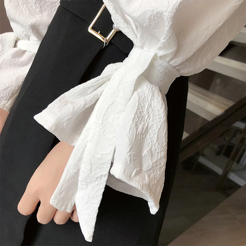 2019 New Blouse Women OL V neck Top Shirts Blouses Female Loose Blusas Autumn Fall Casual Ladies Office Blouses Tops 
2019 New Blouse Women OL V neck Top Shirts Blouses Female Loose Blusas Autumn Fall Casual Ladies Office Blouses Tops